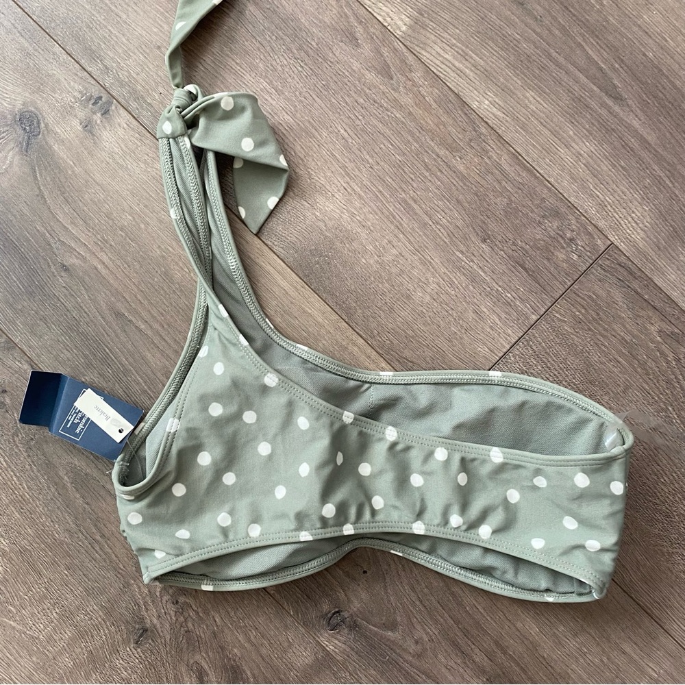 Abercrombie & Fitch green and white polka dot one shoulder swim top - Picture 2 of 3